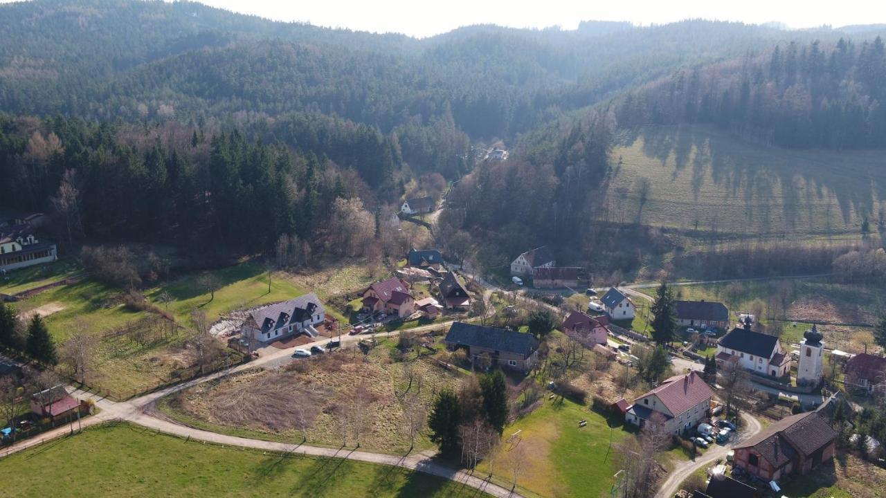 Pokoje Goscinne Art- Dworek Kudowa-Zdrój Exterior foto